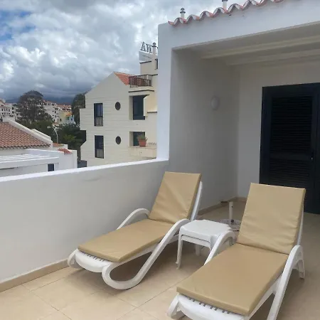 Lovely 2 Bed 7a3, Victoria Court 1, Cristianos,tenerife Apartment